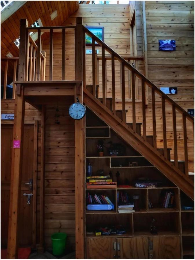 The Door To Nirvana Backpackers Hostel Kotagiri Luaran gambar